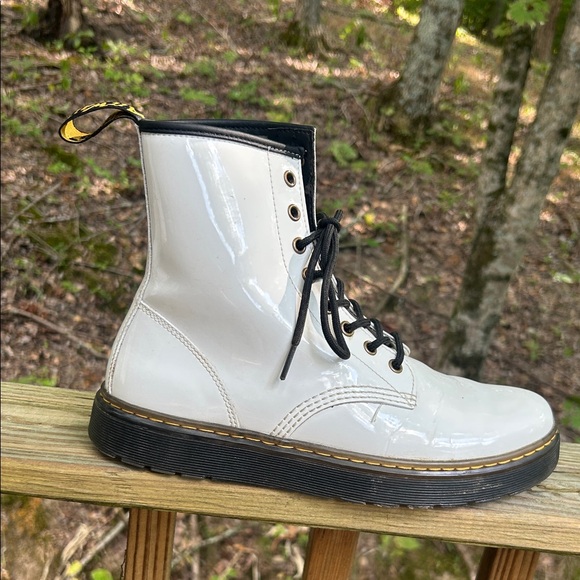 DR MARTENS Zavala Combat Boots White Black Size 10 - Picture 1 of 6
